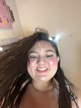 luna bradley  online show from June 2, 1:12 pm
