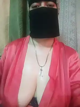 Nada Oh online show from June 3, 9:42 pm