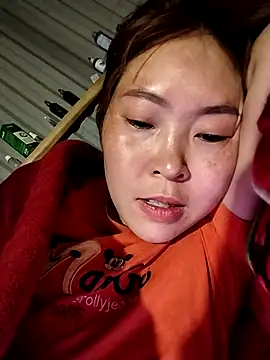 Yiyoongg online show from March 31, 12:38 pm