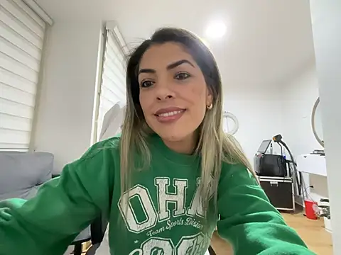 Encantadora Eva online show from February 16, 1:27 am