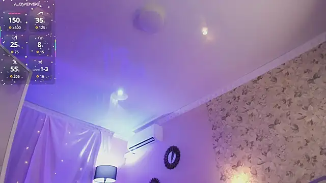 Coraline kitty online show from July 19, 1:57 pm