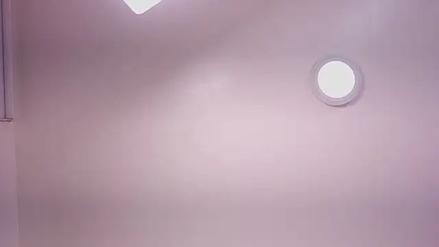 Shopie Colucci online show from March 9, 7:39 pm