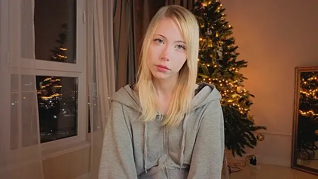 UWU flower online show from February 17, 1:43 pm