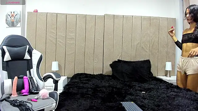 valery slim18 online show from March 4, 11:44 pm