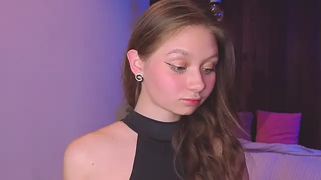 HolliBillig online show from March 11, 7:05 pm