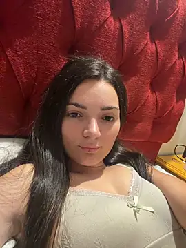 ariiwhite online show from March 6, 5:02 am