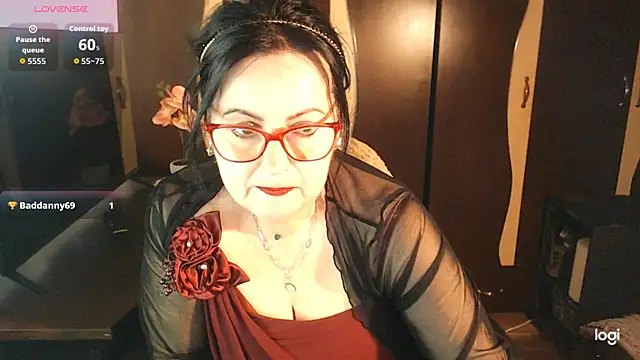 exiMIlf online show from April 14, 3:34 pm