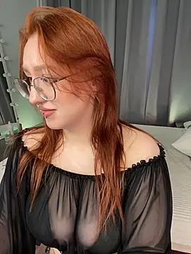 SpicyFox  online show from July 15, 2:22 pm