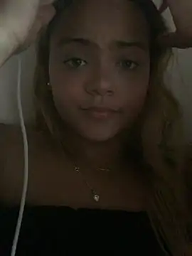 ayla0881 online show from February 21, 6:52 pm