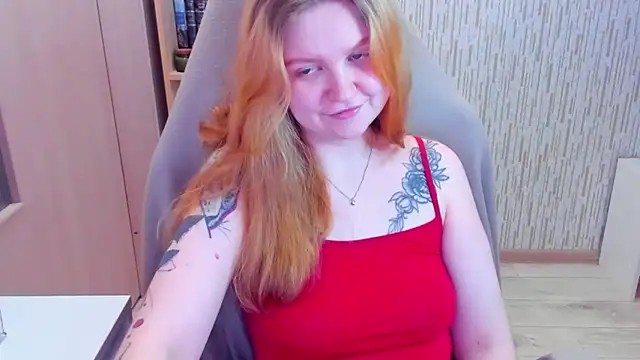 AnitaXVine online show from April 10, 7:31 pm