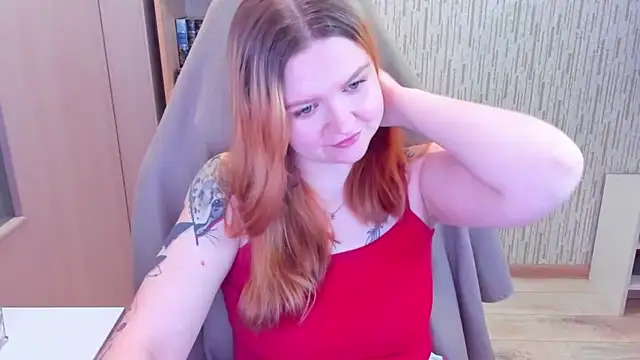 AnitaXVine online show from March 28, 2:16 pm