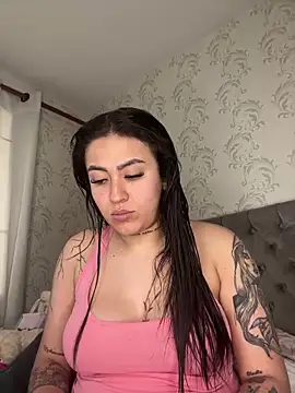 Lina 888 online show from February 11, 7:15 pm