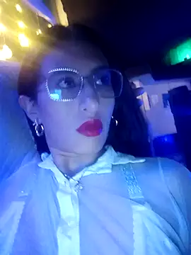 Esperanza  hot online show from April 14, 6:35 am