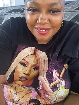 Queenxxxjesy online show from April 2, 2:58 pm