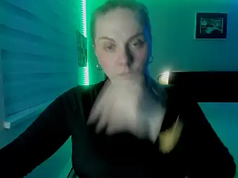 i love iva online show from February 20, 9:55 am