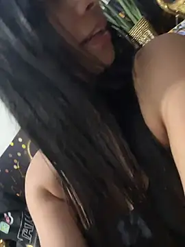 eimmy  skinny online show from March 22, 8:20 am