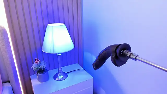 irene lopes online show from March 13, 4:47 am