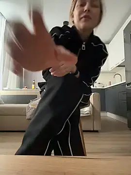 CarmenBlues  online show from March 4, 7:37 am