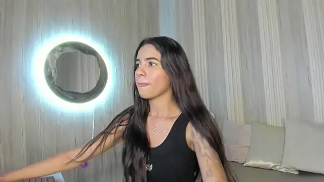 Isabellaa Rosee online show from June 21, 9:19 pm