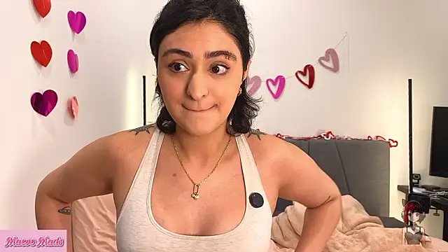 iammaeve online show from February 14, 7:16 pm