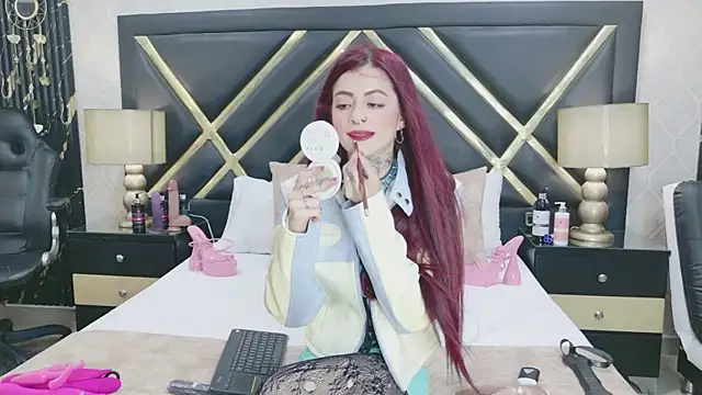 AntonellaEscudero online show from April 6, 8:21 pm