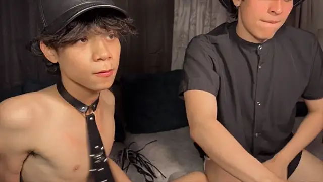  -Lucky-  online show from April 22, 11:46 pm