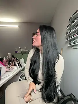 Darkfantisyx online show from April 7, 1:13 pm