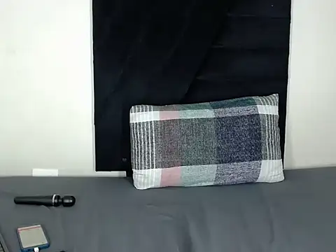 Loyal Sashaa online show from March 4, 1:45 am