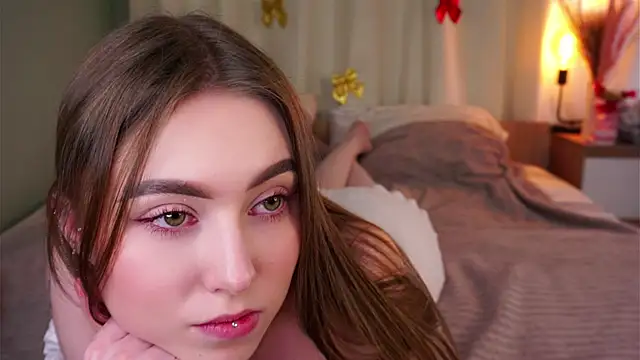 LorileeRuetz online show from February 26, 12:26 pm