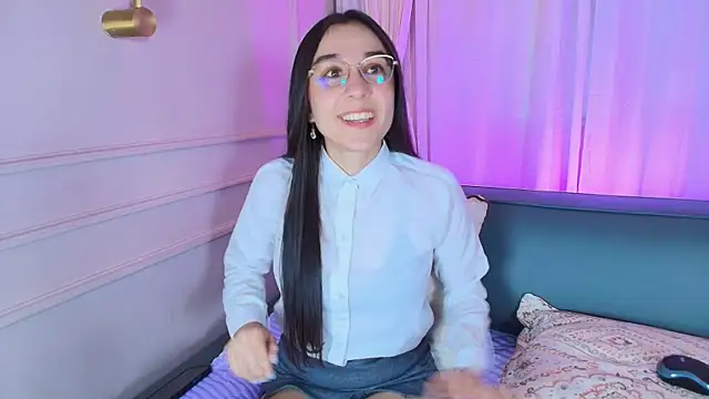 Dorothy valerisse online show from April 17, 10:39 am