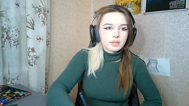 MilaTyan online show from April 19, 6:10 pm