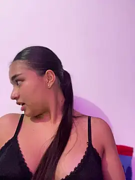 I Samanthaa online show from March 9, 5:10 am