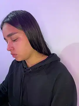 I Samanthaa online show from February 19, 2:22 am