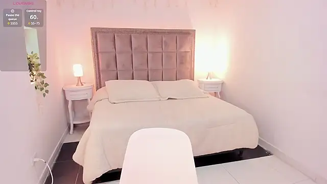 ink amber online show from February 27, 9:47 pm