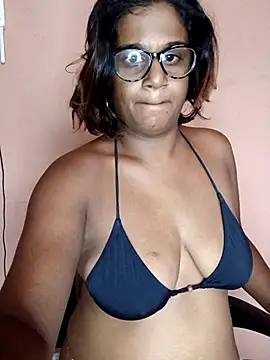 indianstrawberrylips4u online show from April 1, 2:14 pm