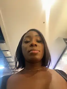 ZarahFerreira online show from March 19, 11:53 pm