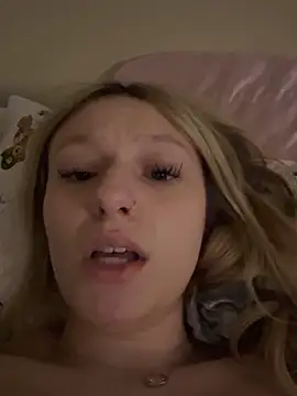 hyperafterdark online show from April 12, 2:42 pm