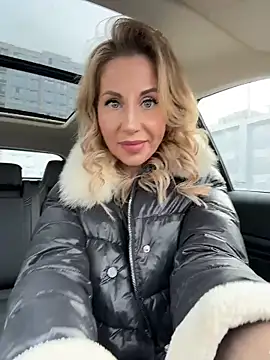 LisaMurr online show from March 8, 8:29 am