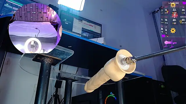 DannaScully  online show from April 4, 1:54 pm