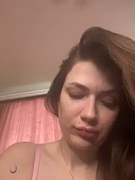 Cute Erika  online show from February 19, 11:54 am