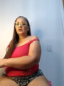 Noemipopi online show from April 2, 11:35 pm