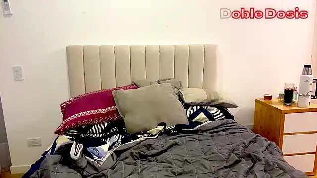 Doble Dosis online show from February 21, 1:28 am