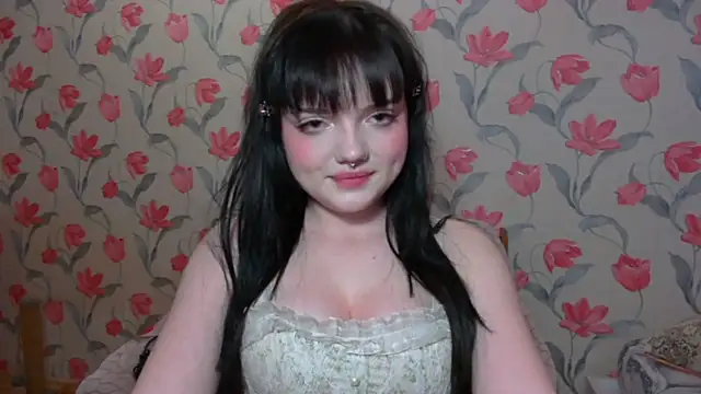 DorathyScaggs online show from April 17, 9:50 pm