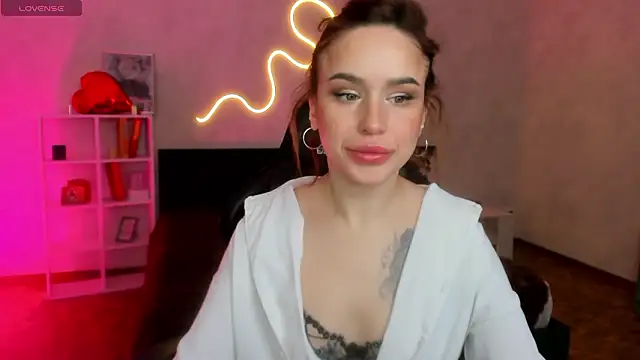 tina xx tina online show from February 20, 1:59 am