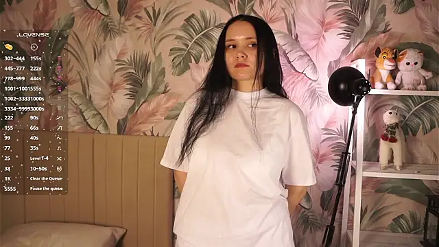 ErickaStelb online show from February 24, 5:44 pm