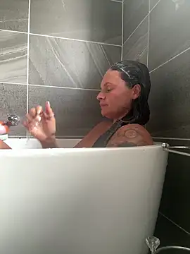 Destinylovex online show from April 15, 2:39 pm