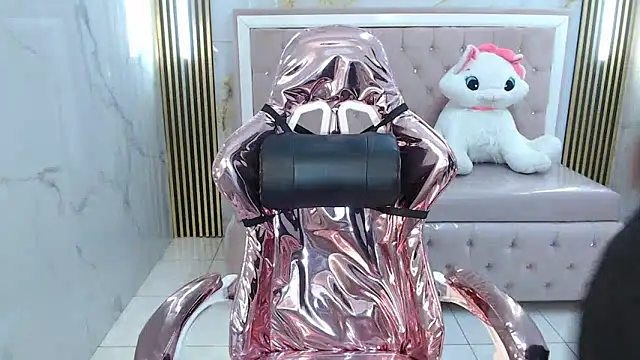 sharyth19 s online show from March 5, 8:15 pm