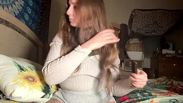 itscoraamour online show from April 26, 1:58 am