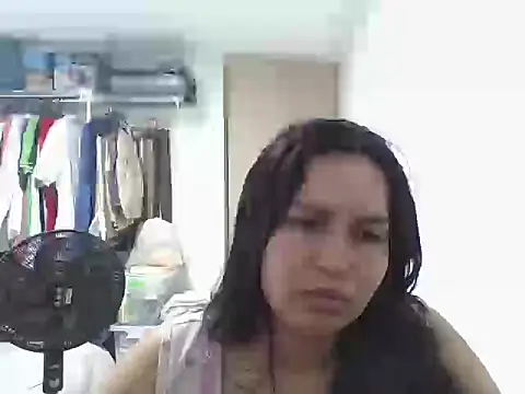 Ivonee777 online show from February 21, 1:50 am