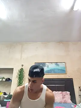 HxeUnleashedx online show from February 19, 4:34 am